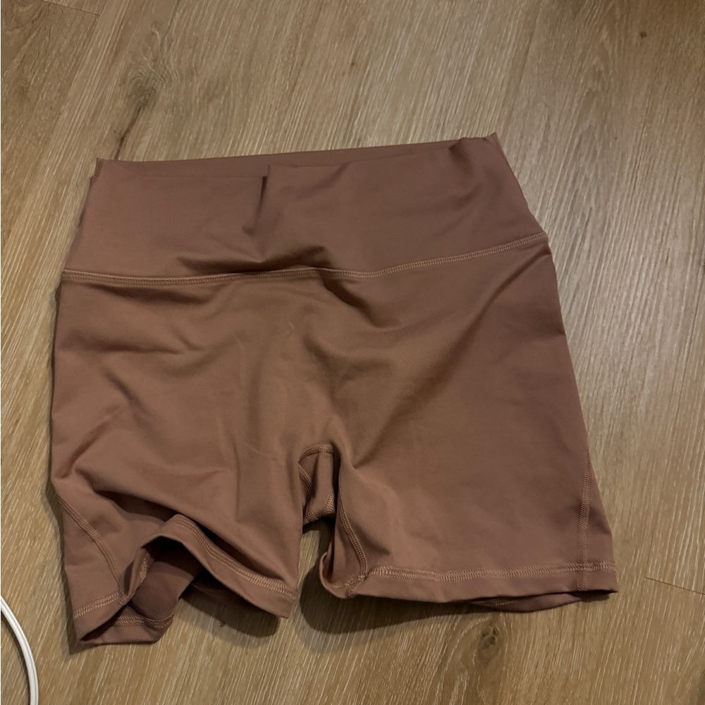 Fleo Women's Tan Athletic Shorts - Picture 2 of 3